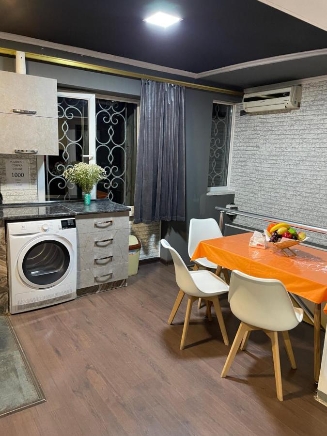N 1 Hostel Єреван Екстер'єр фото